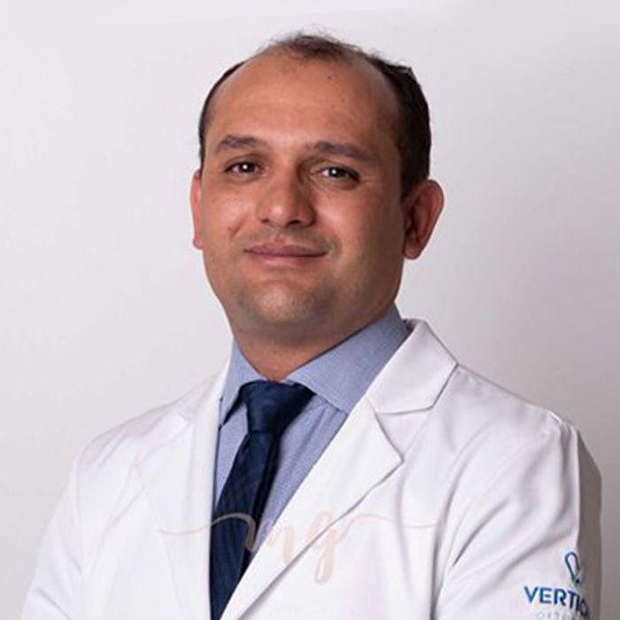 Dr. Herton Tavares