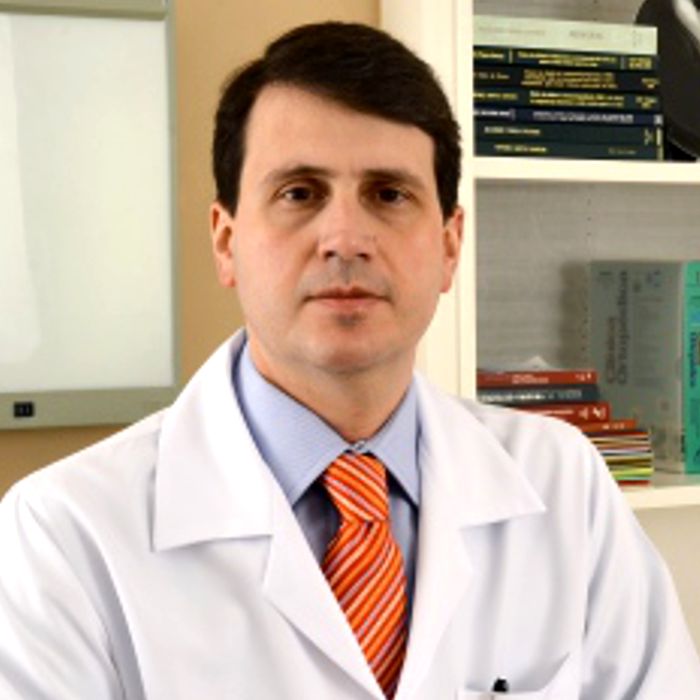 Dr. Alexandre Fogaça
